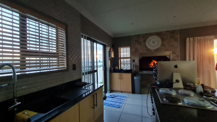 4 Bedroom Property for Sale in Dana Bay Western Cape